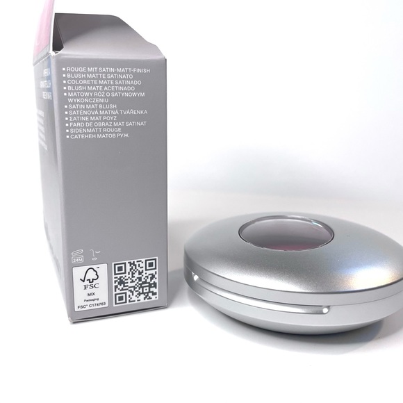 R.E.M. Beauty Hypernova Satin Matte Blush Rose On Mars - Picture 9 of 10